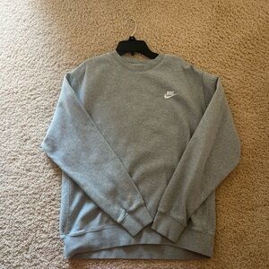 Nike Men's Light Gray Crewneck Sweater